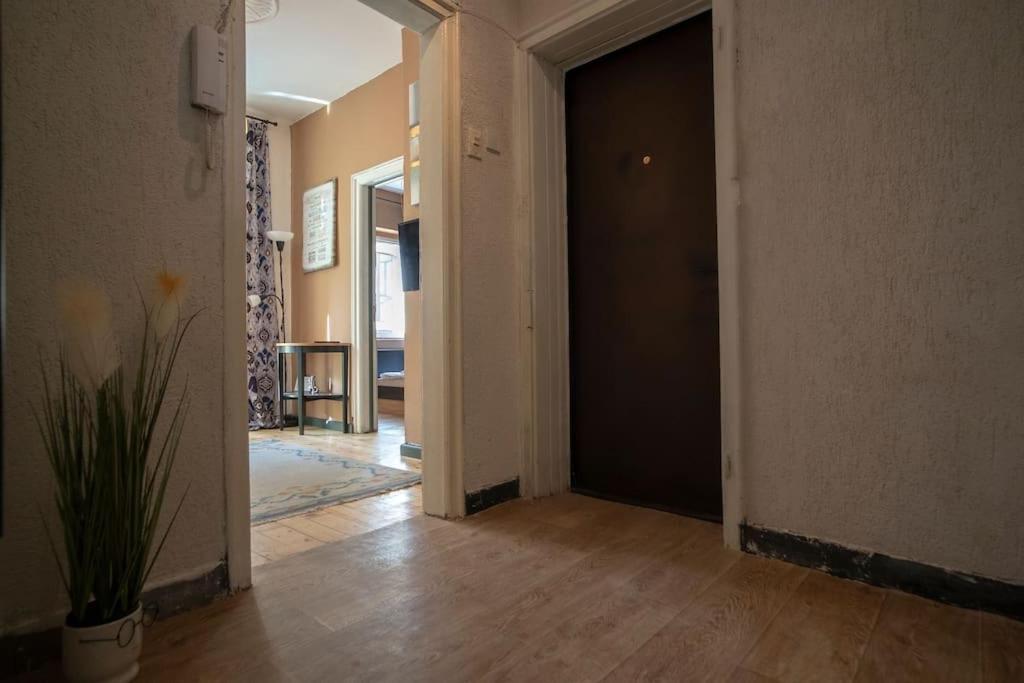 2Bdr Flat In Centre Sofia Apartment Exterior photo
